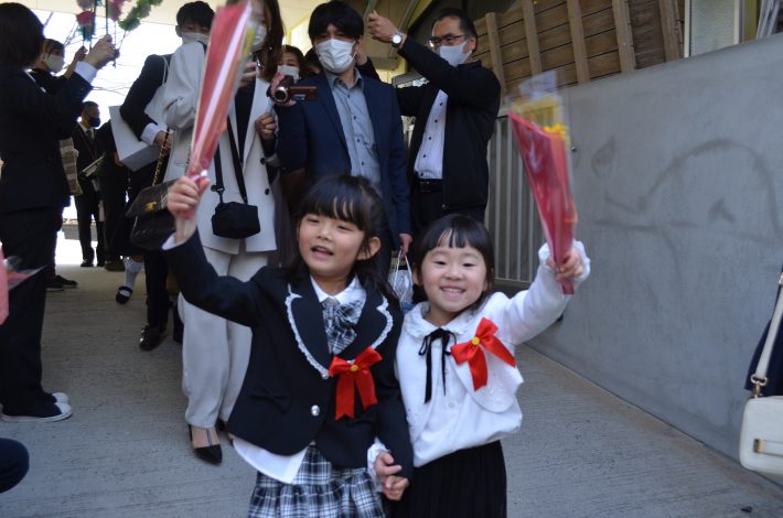 ☆第５３回 卒園式☆  辻ヶ丘幼稚園